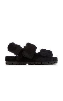 推荐Prada - Shearling Sandals - Black - IT 37 - Moda Operandi商品
