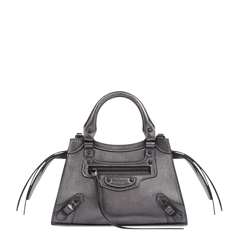 纳西索美妆, Balenciaga | 【预售3-7天】Balenciaga/巴黎世家 21  NEO CLASSIC系列 女士迷你银色金属质感纳帕小牛皮单肩斜挎机车包6385241NDU71015商品图片 8折, 包邮包税