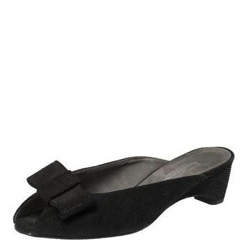 推荐Stuart Weitzman Black Suede Slide Sandals Size 37商品