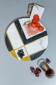 商品GAURI KOHLI | Campania Marble Cheese Board,商家Verishop,价格¥611图片