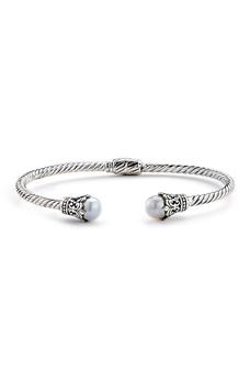 商品Sterling Silver Twisted 3mm White Pearl Bangle Bracelet图片