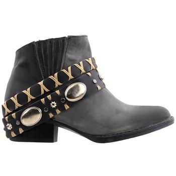 Corral Boots | Q5064 Studded Round Toe Cowboy Booties商品图片,7.6折