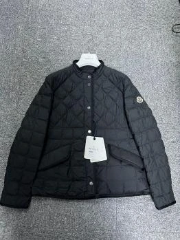 Moncler | MONCLER 黑色男士棉服 1A00068-54A81-999,商家Beyond Chinalux,价格¥11105