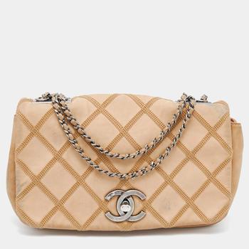 推荐Chanel Beige Diamond Stitch Nubuck Leather Small Flap Bag商品