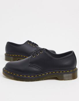 推荐Dr Martens 1461 3 eye flat shoes in black商品