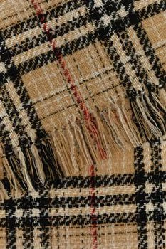 推荐Embroidered tweed blend scarf商品