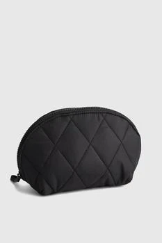 Vera Bradley | Vera Bradley Quilted Nylon Mini Dome Cosmetic Bag,商家Urban Outfitters,价格¥185