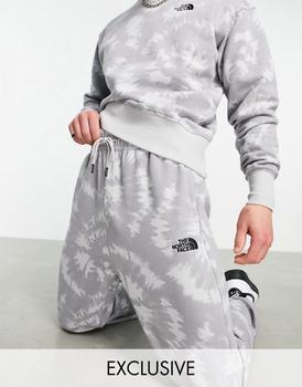 The North Face | The North Face Oversized Essential joggers in grey tie dye Exclusive at ASOS商品图片,6折×额外8折, 额外八折