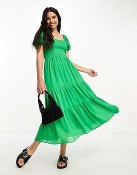 推荐Moon River puff sleeve tiered shirred smock midi dress in green商品