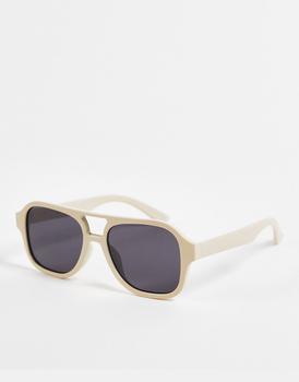 商品ASOS | ASOS DESIGN navigator sunglasses in ecru with smoke lens - BEIGE,商家ASOS,价格¥50图片