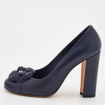 香奈儿山茶花, [二手商品] Chanel | Chanel Navy Blue Leather Camellia Block Heel Pumps Size 39商品图片 6.2折