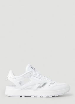马吉拉鞋真假, MAISON MARGIELA | Décortiqué Tabi Classic Sneakers in White商品图片 4折, 满$500享8折, 满折