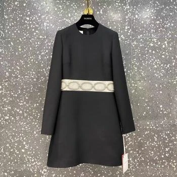 推荐VALENTINO 黑色女士连衣裙 2B3VA212-1CF-W97商品