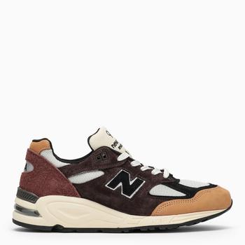 商品New Balance | New Balance Brown/beige/cream 990v2 Teddy Santis sneakers,商家Baltini,价格¥2031图片