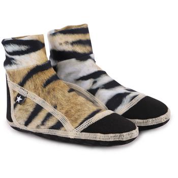 推荐Tiger stripes neoprene aqua socks in brown and black商品