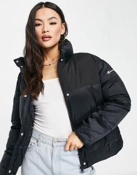 推荐Champion puffer jacket in black商品