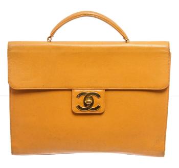 商品[二手商品] Chanel | Chanel Yellow Caviar Leather Business Messenger Bag,商家Premium Outlets,价格¥28656图片