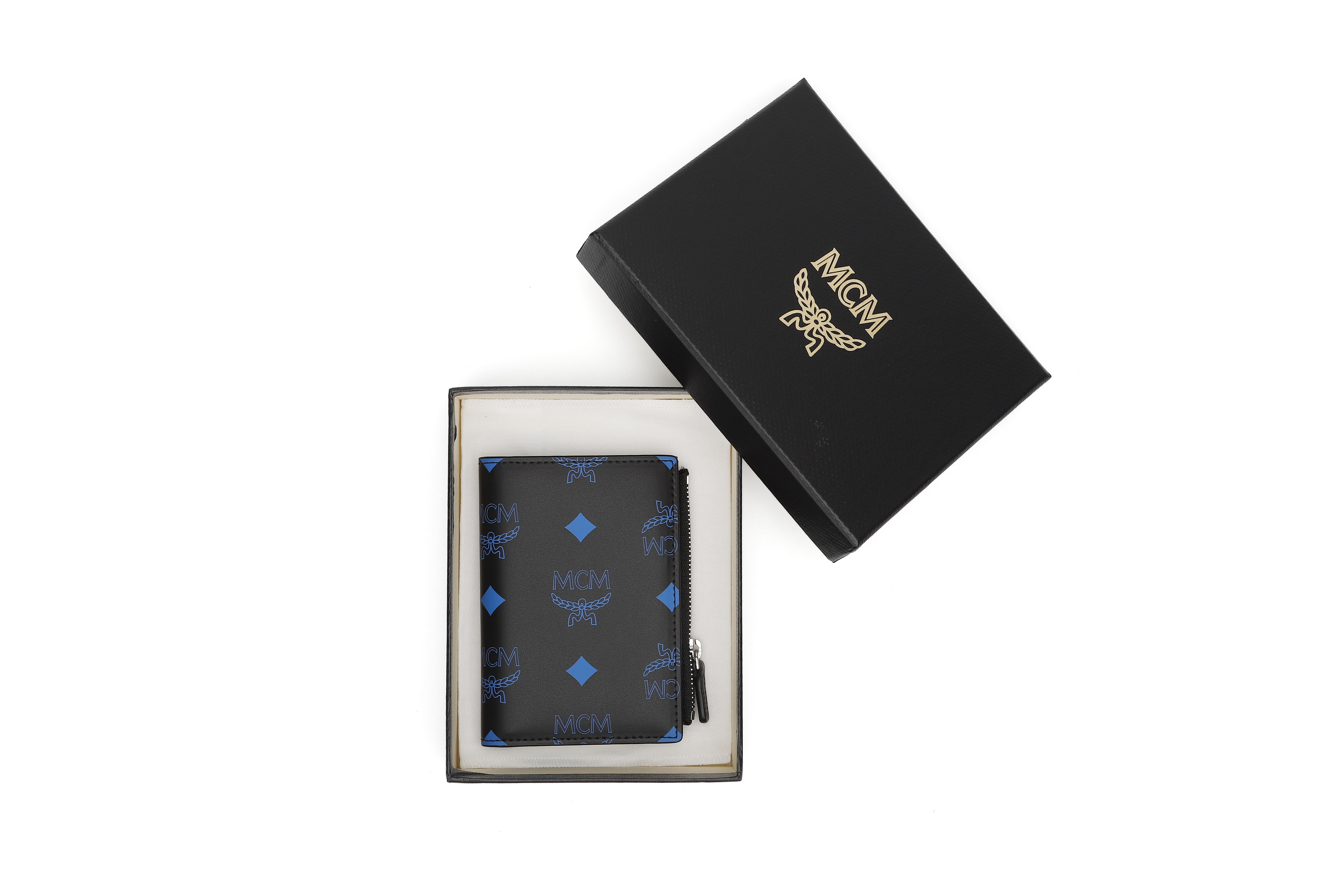 商品MCM中性Color Splash Logo系列黑色印花牛皮革对折式卡夹钱包MXSBASX02H9001,商家C-L'Amour,价格¥1221图片