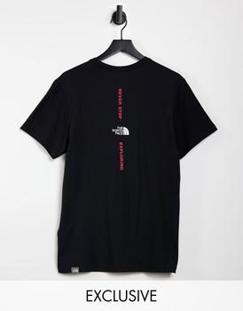推荐The North Face Vertical logo t-shirt in black Exclusive at ASOS商品