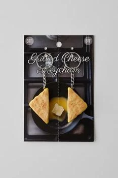 Urban Outfitters | BFF Grilled Cheese Keychain Set,商家Urban Outfitters,价格¥91