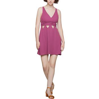 推荐BCBGeneration Women's Gathered Cut-Out V-Neck Sleeveless Mini Dress商品