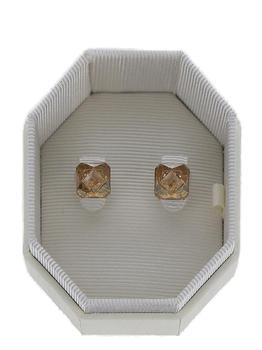 推荐Swarovski Ortyx Pyramid Cut Stud Earrings商品