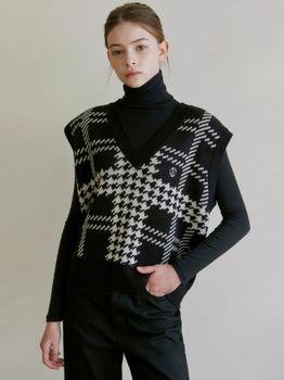 商品YAN13 | Multi V Knit Vest_Black,商家W Concept,价格¥417图片