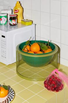 商品Urban Outfitters | Anna Mesh Two-Tone Fruit Bowl,商家Urban Outfitters,价格¥373图片