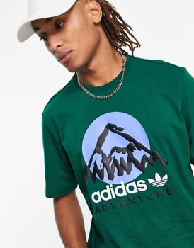 推荐adidas Originals Adventure large chest graphic t-shirt in green商品