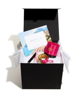 商品Neiman Marcus | BuDhaGirl Gold Bangles, Picture Frame & Lancome Eye and Lip Gift Box Set,商家Neiman Marcus,价格¥1549图片