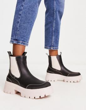 商品River Island scoop elastic boot with contrast sole in black图片
