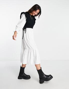 商品Urban Revivo woven midi dress with cropped knitted vest in black and white图片