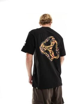 The North Face | The North Face NSE Carabiner back graphic heavyweight oversized t-shirt in black 6折
