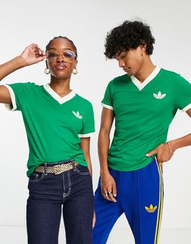 推荐adidas Originals 'adicolor 70s' v neck t-shirt in green商品