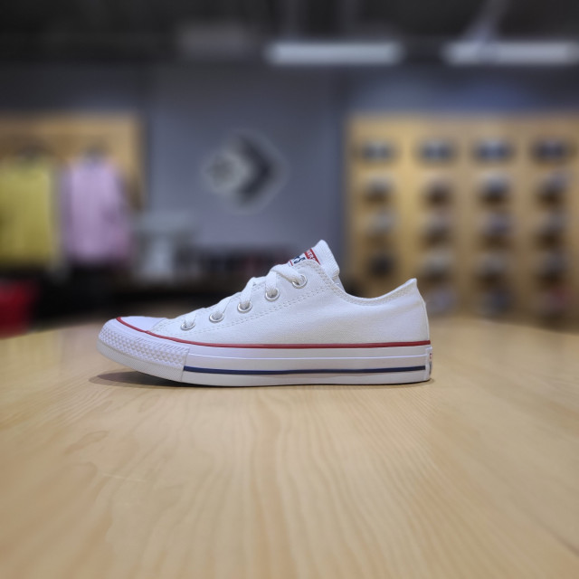 匡威直邮, Converse | 【韩国直邮|包邮包税】匡威 CHUNK TAYLOR ALL STAR LOW Optical 白色 帆布鞋 M7652C商品图片 9折×额外9折, 包邮包税, 额外九折