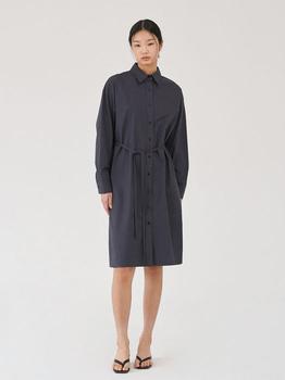 商品MORE OR LESS | Trench Dress - Navy,商家W Concept,价格¥1084图片