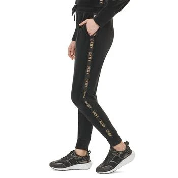 DKNY | Women's Metallic Logo Trim Velour Jogger Pants,商家Macy's,价格¥273