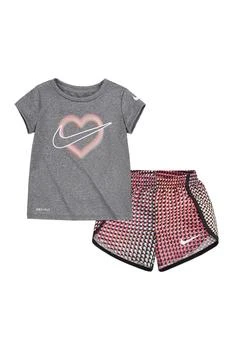 NIKE | Pixel Pop Sprinter Tee & Short Set,商家Nordstrom Rack,价格¥162
