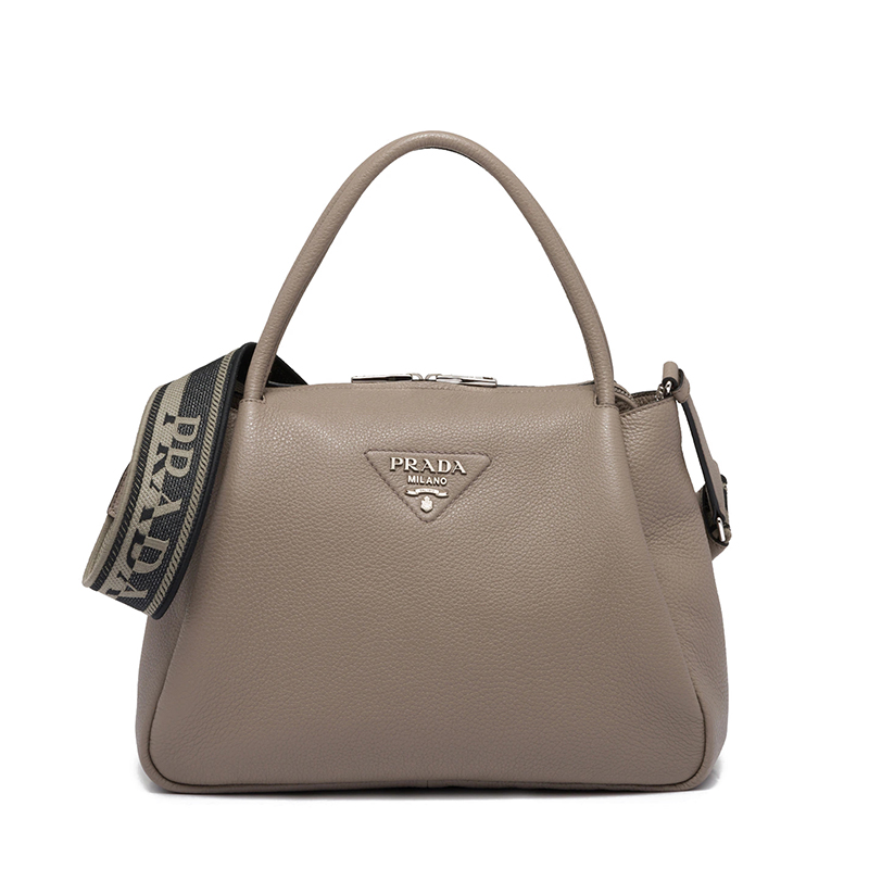 Prada | PRADA/普拉达 22春夏新款 女士大号黏土灰色皮革饰有三角徽标配织物肩带拉链开合单肩斜跨手提包1BC170_2DKV_F0572_V_3OO商品图片,额外9.5折, 包邮包税, 额外九五折