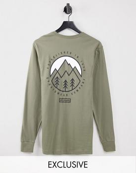 Columbia | Columbia Cades Cove long sleeve back print t-shirt in green Exclusive at ASOS商品图片,6.9折