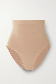商品SKIMS | Seamless Sculpt 塑形中腰三角裤（颜色：clay）,商家NET-A-PORTER,价格¥136图片