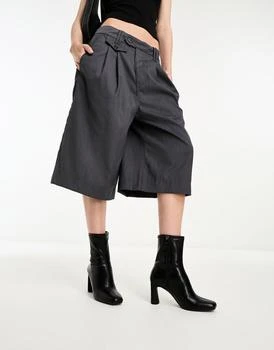 推荐Bershka tubular heeled boots in black商品