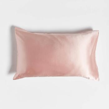 商品in homeware | ïn home 100% Silk Pillowcase - Pink,商家The Hut,价格¥395图片
