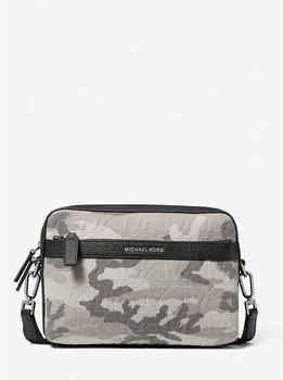 商品Michael Kors | Cooper Printed Denim and Leather Zip-Up Camera Bag,商家Michael Kors,价格¥688图片
