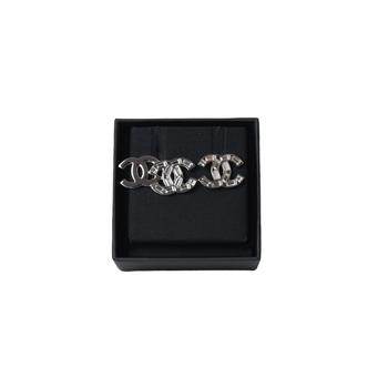 商品Chanel | Chanel Baguette Crystal Double CC Earring Silver,商家NOBLEMARS,价格¥6368图片