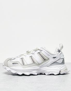 推荐adidas Originals Hyperturf trainers in white商品