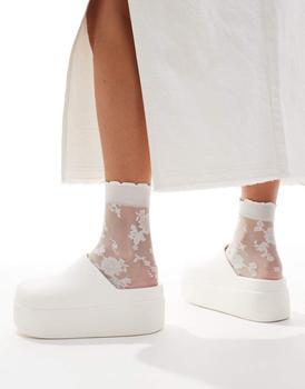 【関税込み】Crocs オフホワイト Dylan クロッグ f1ace4ad-9ab6-3c5e-9987-