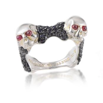 商品Skull   Bones Men s Sterling Silver Ruby   Black Sapphire Ring图片