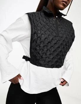 NIKE | Nike Running Run Division airlift vest in black,商家ASOS,价格¥875