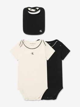 推荐Baby Monogram Bodysuit And Bib Gift Set in Black商品
